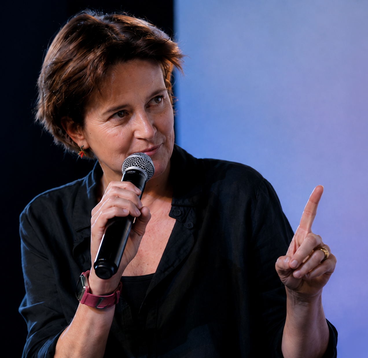 Riccarda Zezza durante un intervento, maggio 2026